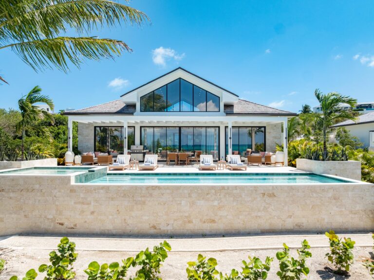 Villas-at-Blue-Mountain-Serenita-1